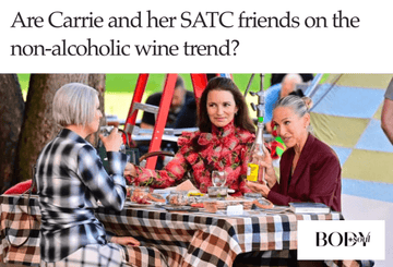 Carrie, Miranda and Charlotte from the TV series Sex and the city drinking non-alcoholic wine Sans Drinks