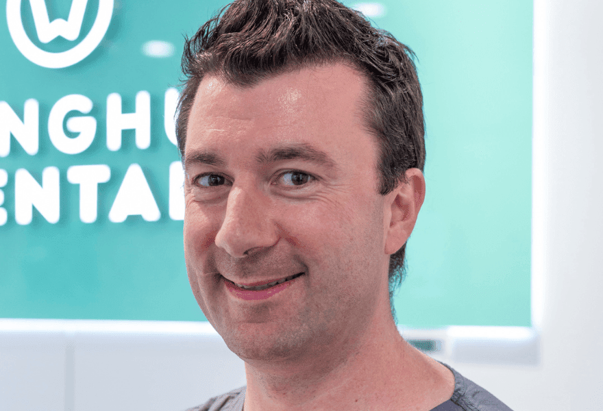 Dr Frank Farrelly Sans Drinks