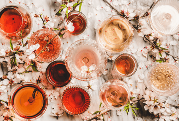 Wine glasses filled with non-alcoholic wine Sans Drinks