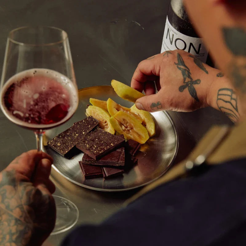 Buy NON Wine Alternatives Bundle + FREE Stopper & Gift Box Included - Sans Drinks