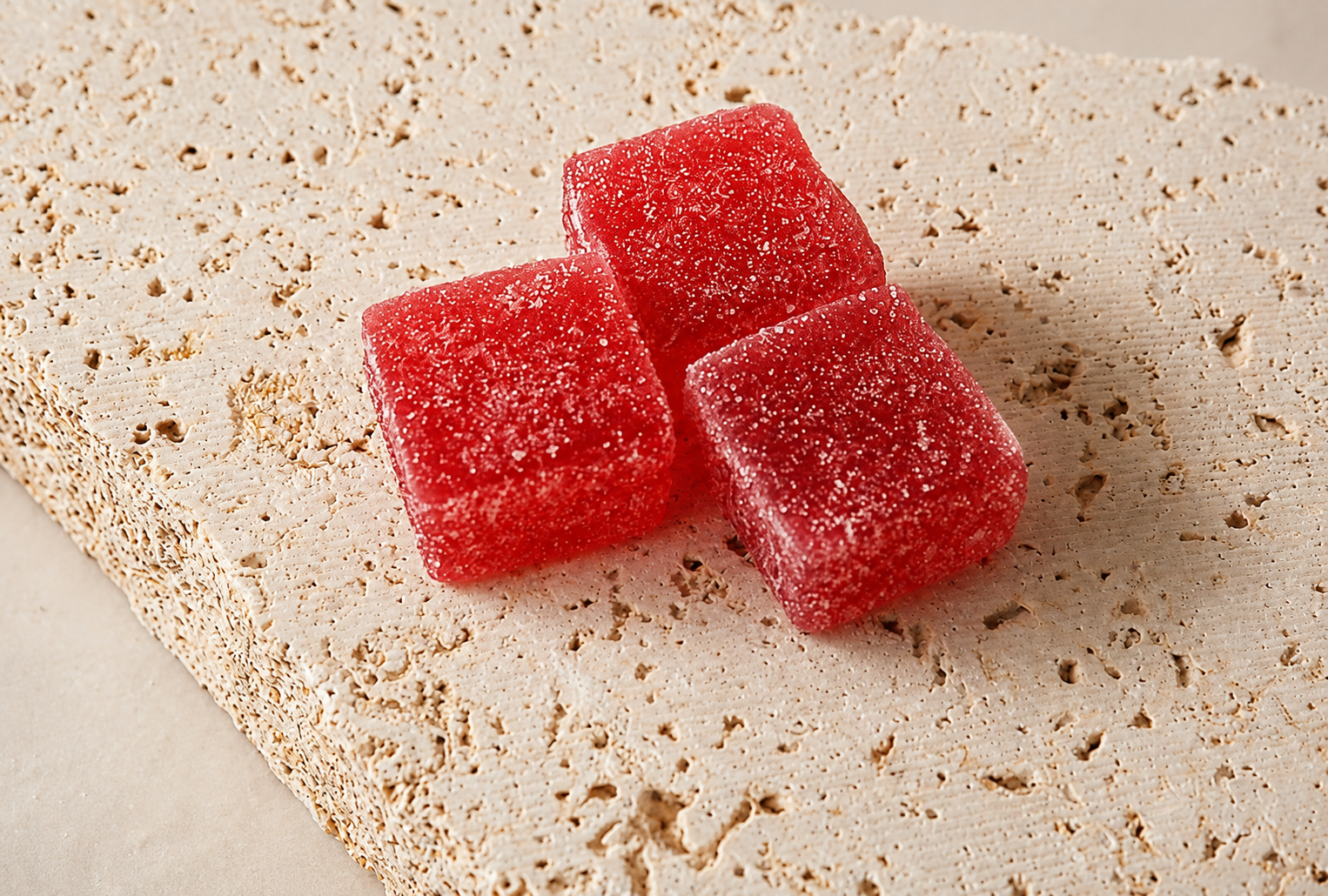 Buy Purus Gummies Chill Strawberry 120g - Sans Drinks